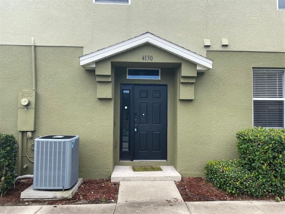 For Rent: $1,750 (2 beds, 2 baths, 1268 Square Feet)
