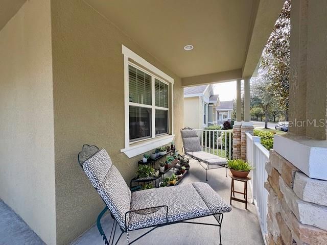 For Sale: $410,000 (3 beds, 2 baths, 2070 Square Feet)