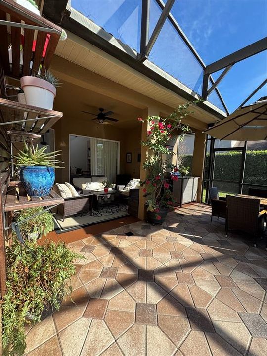 En Venta: $1,190,000 (5 camas, 5 baños, 3322 Pies cuadrados)