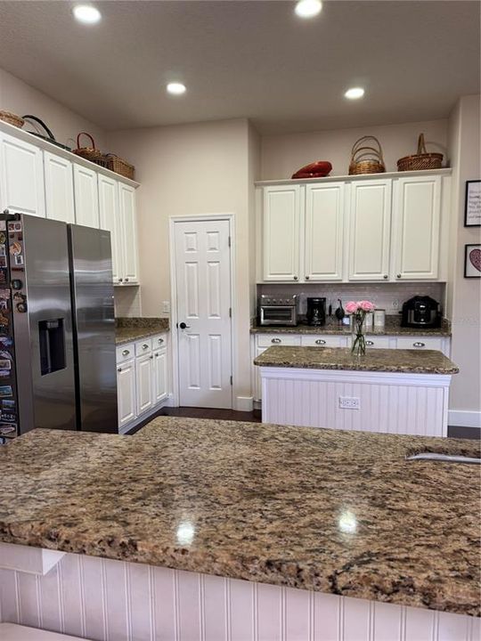 En Venta: $1,190,000 (5 camas, 5 baños, 3322 Pies cuadrados)