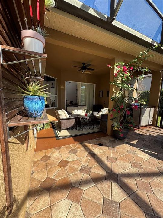 En Venta: $1,190,000 (5 camas, 5 baños, 3322 Pies cuadrados)