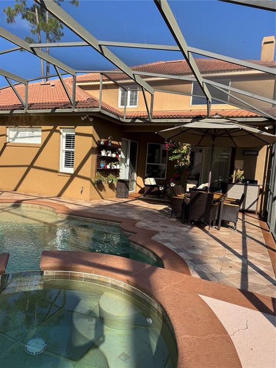 En Venta: $1,190,000 (5 camas, 5 baños, 3322 Pies cuadrados)