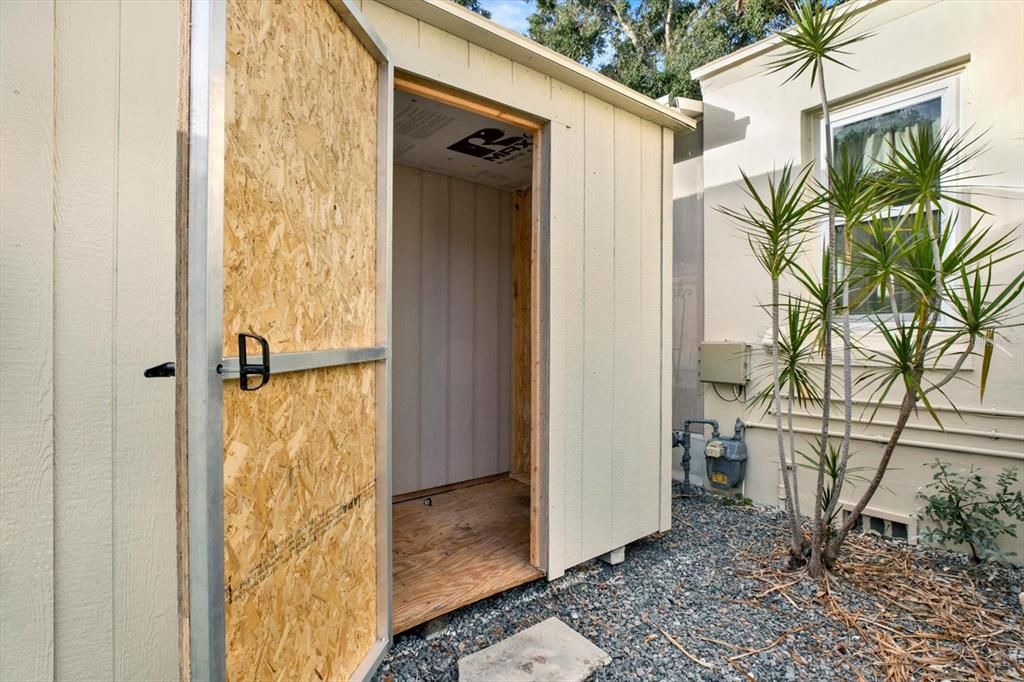 En Venta: $699,000 (3 camas, 2 baños, 1258 Pies cuadrados)