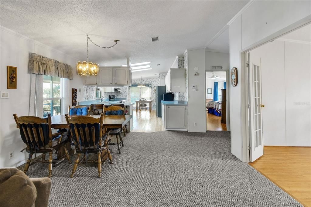 For Sale: $175,000 (3 beds, 2 baths, 1456 Square Feet)