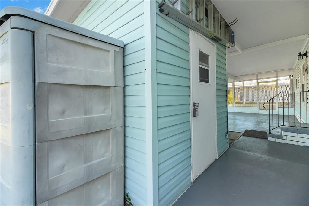 For Sale: $175,000 (3 beds, 2 baths, 1456 Square Feet)