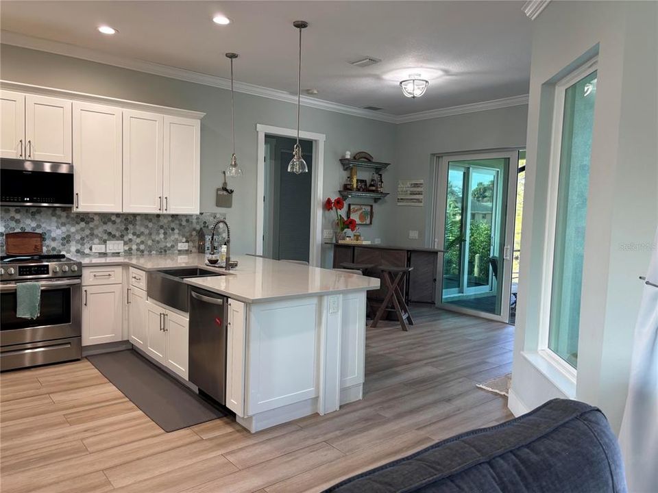 На продажу: $874,900 (3 спален, 2 ванн, 1862 Квадратных фут)