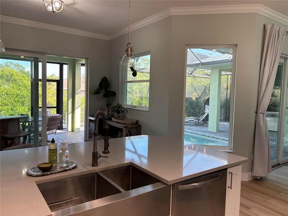 На продажу: $874,900 (3 спален, 2 ванн, 1862 Квадратных фут)