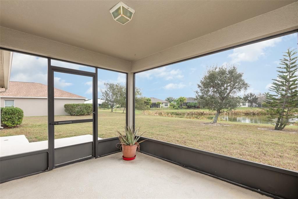 For Sale: $325,000 (3 beds, 2 baths, 1744 Square Feet)