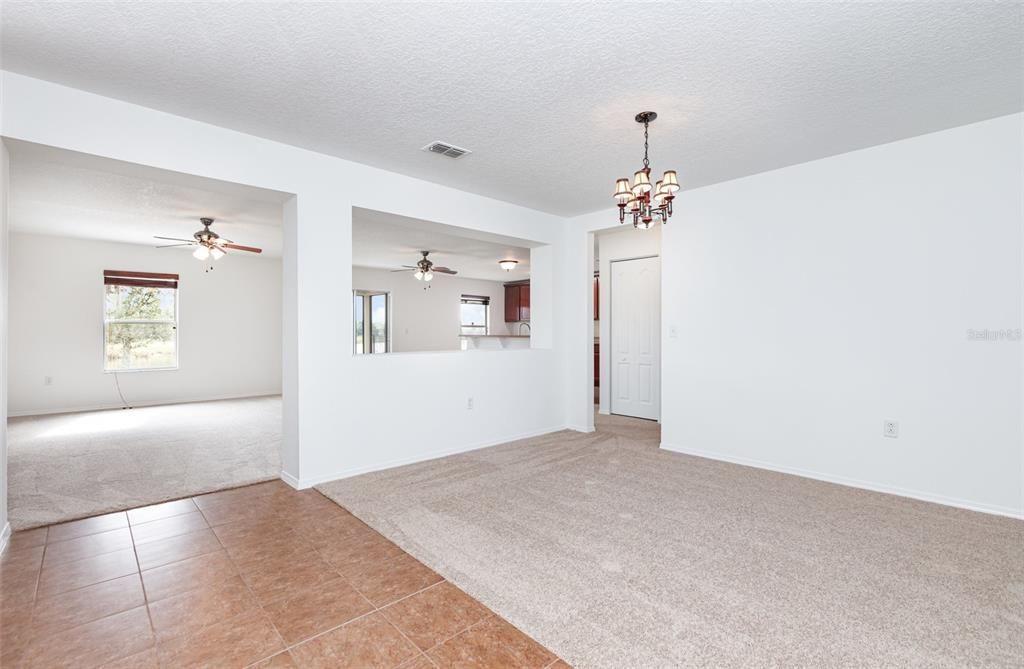 For Sale: $325,000 (3 beds, 2 baths, 1744 Square Feet)