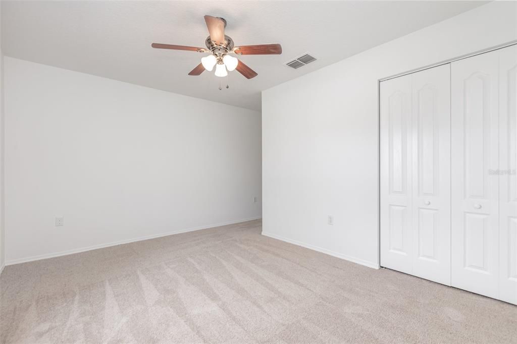 For Sale: $325,000 (3 beds, 2 baths, 1744 Square Feet)