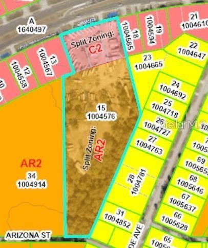 На продажу: $2,300,000 (6.93 acres)