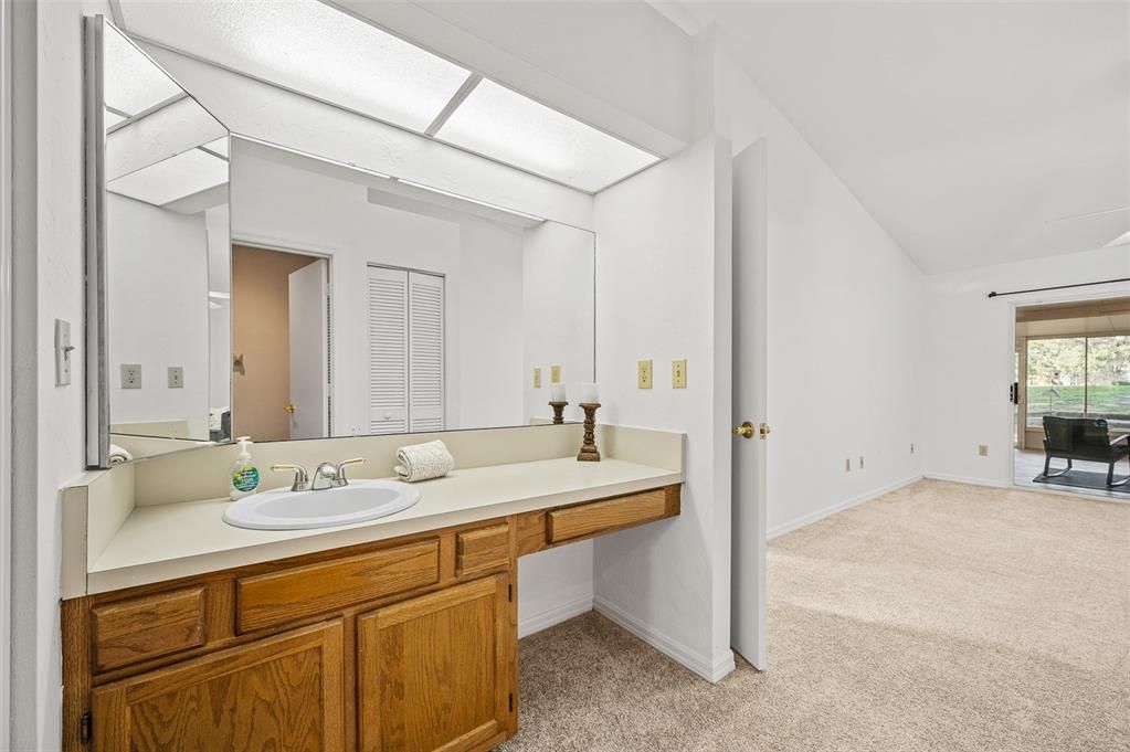 En Venta: $215,000 (2 camas, 2 baños, 1410 Pies cuadrados)