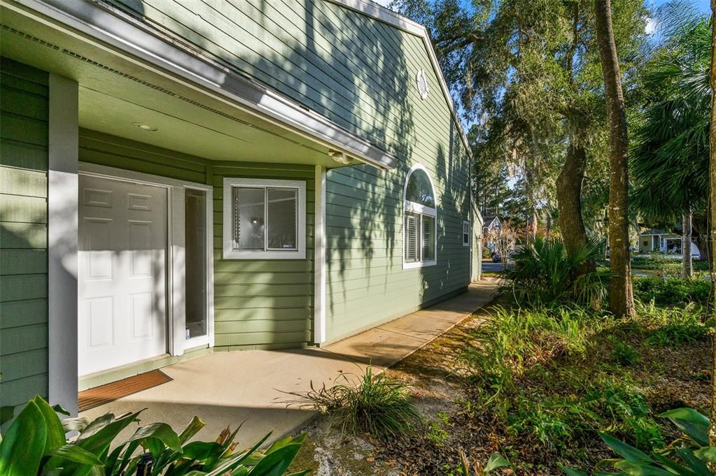 En Venta: $215,000 (2 camas, 2 baños, 1410 Pies cuadrados)