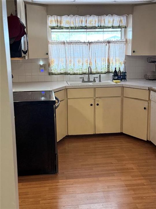 En Venta: $405,000 (3 camas, 2 baños, 1791 Pies cuadrados)