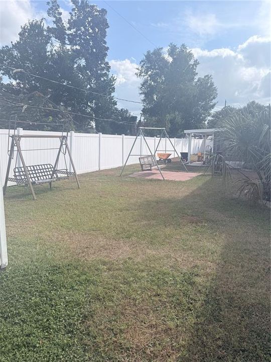 En Venta: $405,000 (3 camas, 2 baños, 1791 Pies cuadrados)