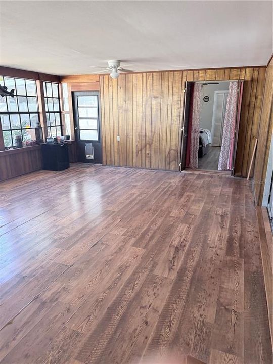 En Venta: $405,000 (3 camas, 2 baños, 1791 Pies cuadrados)