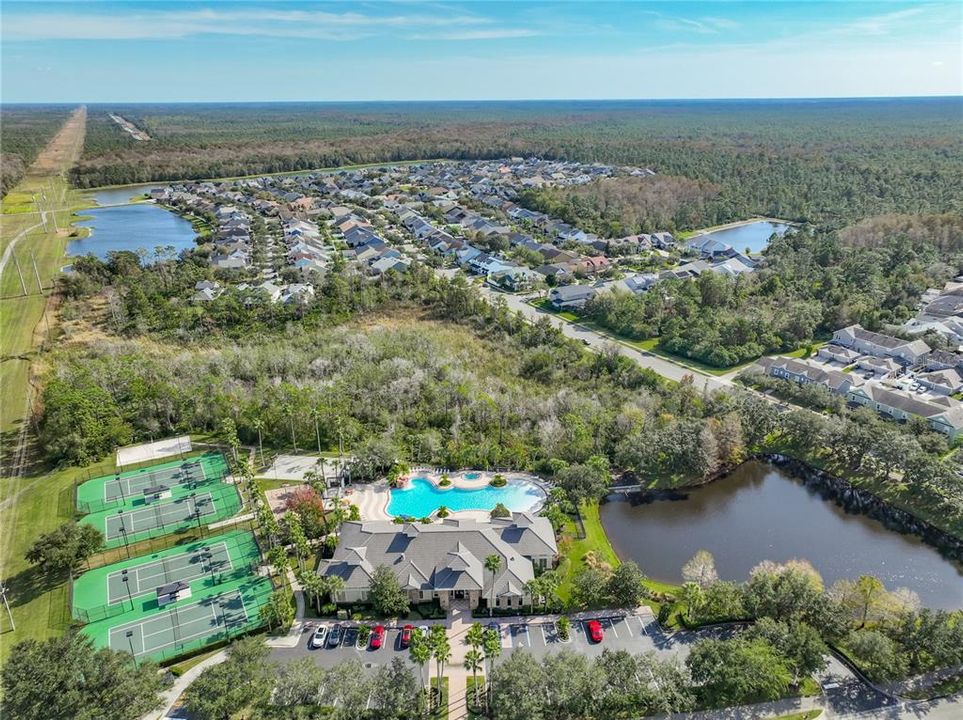 待售: $609,900 (4 贝兹, 3 浴室, 2773 平方英尺)