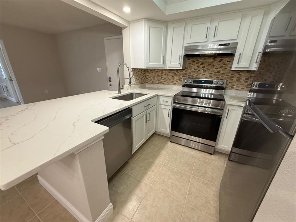 For Rent: $1,600 (2 beds, 2 baths, 1088 Square Feet)