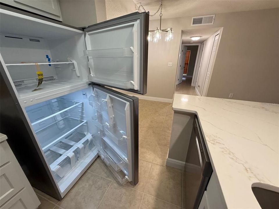 For Rent: $1,600 (2 beds, 2 baths, 1088 Square Feet)