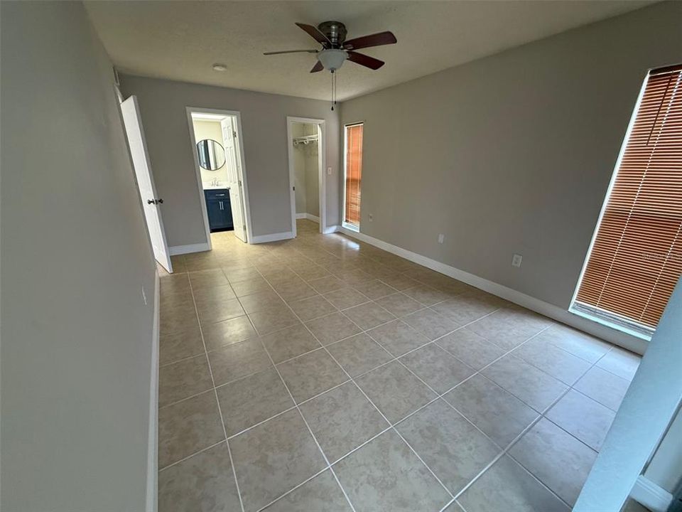 For Rent: $1,600 (2 beds, 2 baths, 1088 Square Feet)