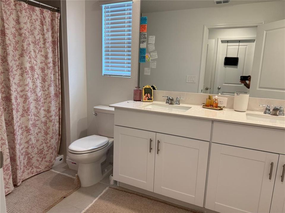 出租: $1,950 (2 贝兹, 2 浴室, 1541 平方英尺)