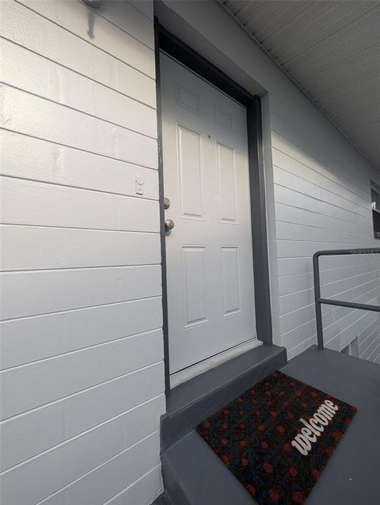 For Rent: $2,500 (2 beds, 1 baths, 750 Square Feet)