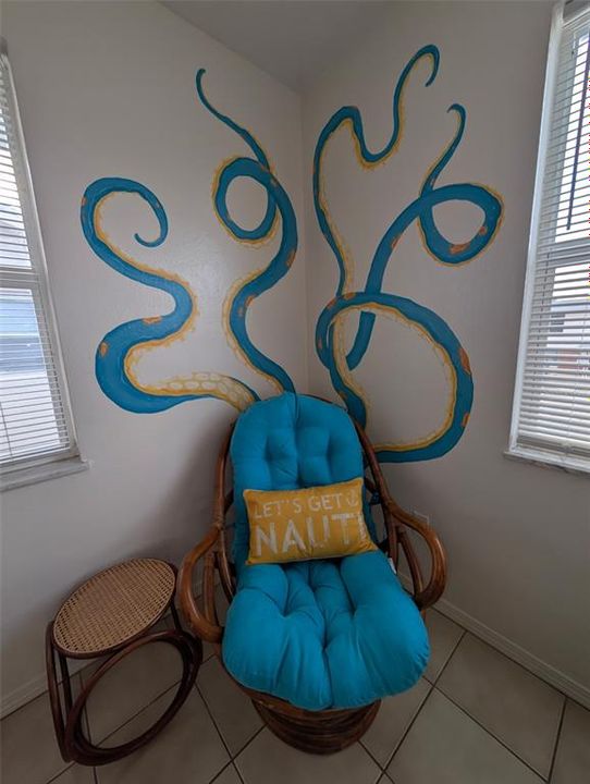 For Rent: $2,500 (2 beds, 1 baths, 750 Square Feet)