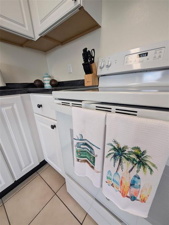 For Rent: $2,500 (2 beds, 1 baths, 750 Square Feet)