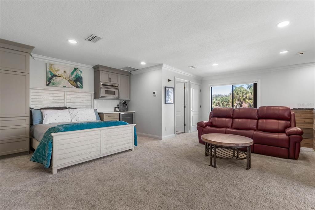 待售: $3,298,500 (5 贝兹, 5 浴室, 5581 平方英尺)