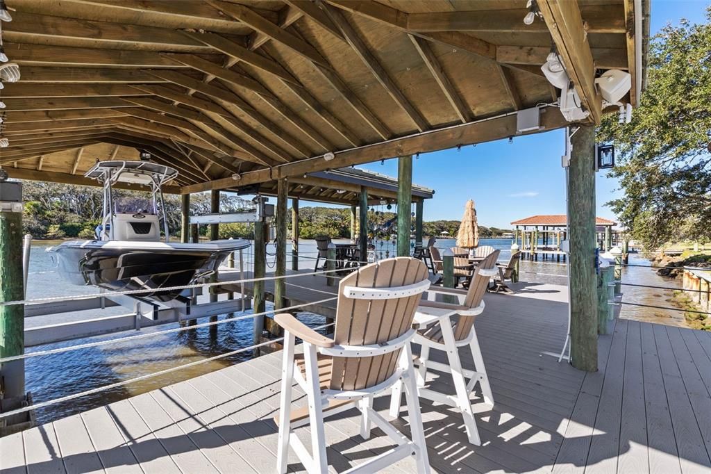 待售: $3,298,500 (5 贝兹, 5 浴室, 5581 平方英尺)