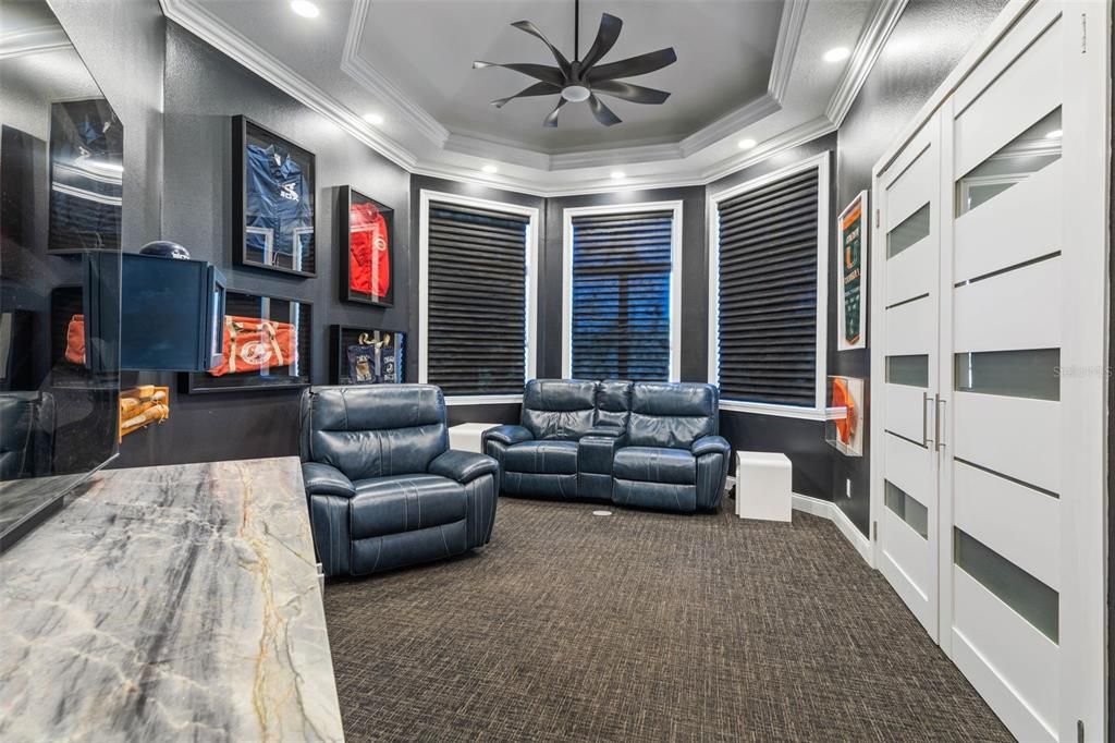 待售: $3,298,500 (5 贝兹, 5 浴室, 5581 平方英尺)