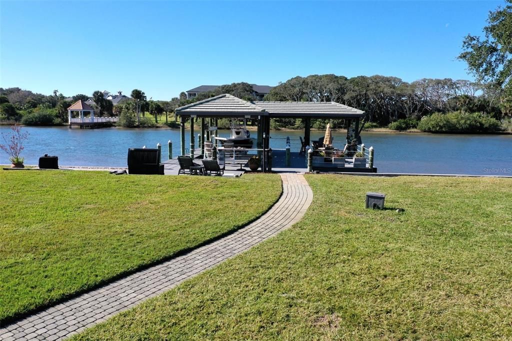 待售: $3,298,500 (5 贝兹, 5 浴室, 5581 平方英尺)