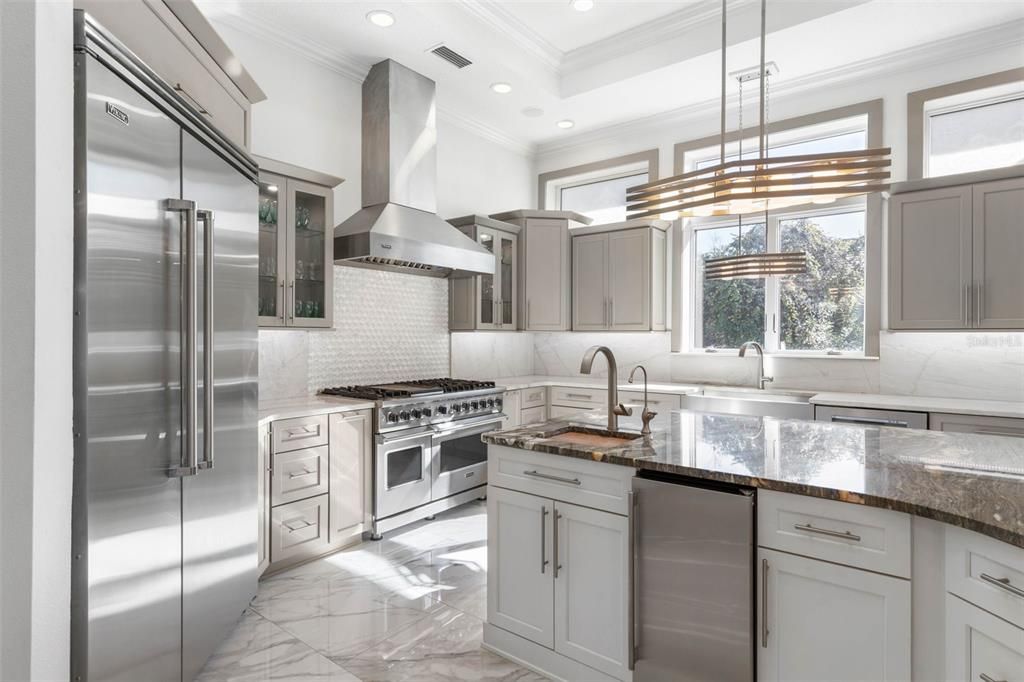 待售: $3,298,500 (5 贝兹, 5 浴室, 5581 平方英尺)