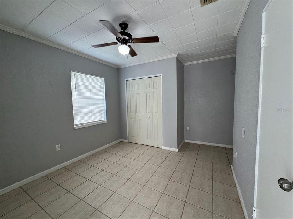 出租: $1,200 (3 贝兹, 2 浴室, 1064 平方英尺)