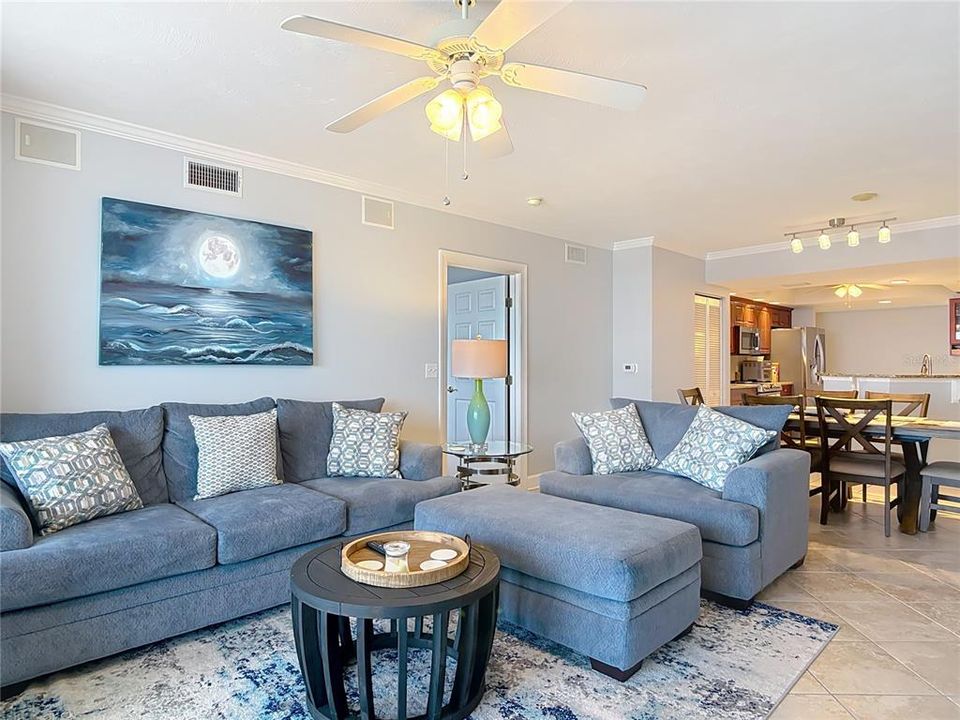 На продажу: $790,000 (3 спален, 3 ванн, 2475 Квадратных фут)