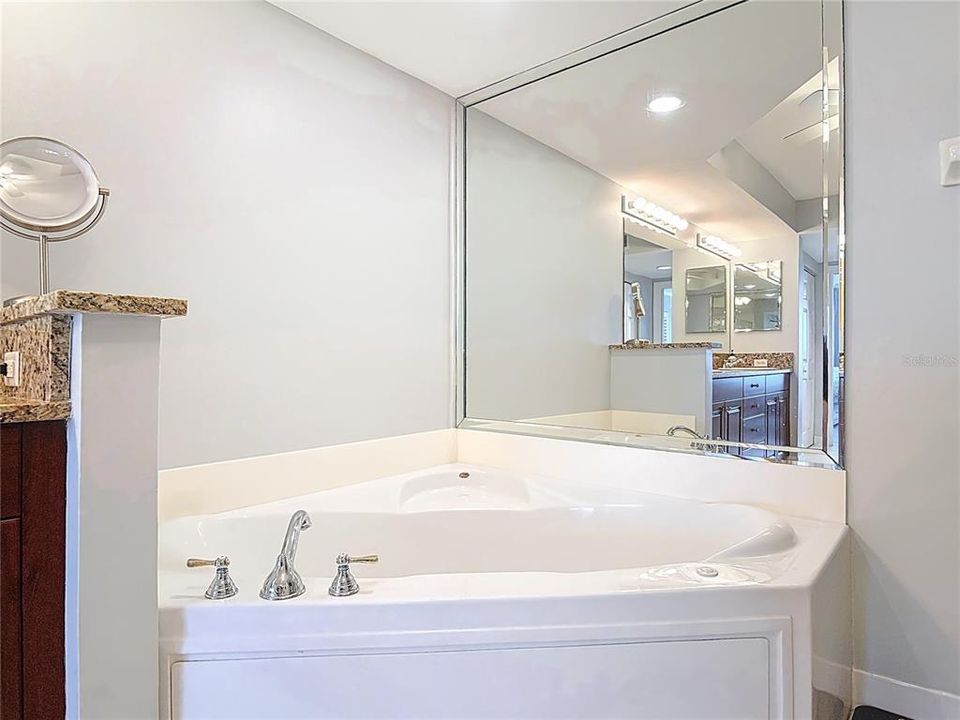 На продажу: $790,000 (3 спален, 3 ванн, 2475 Квадратных фут)