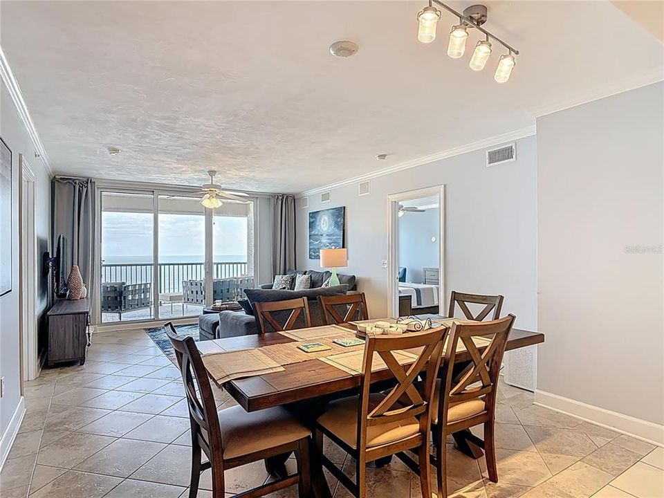 На продажу: $790,000 (3 спален, 3 ванн, 2475 Квадратных фут)