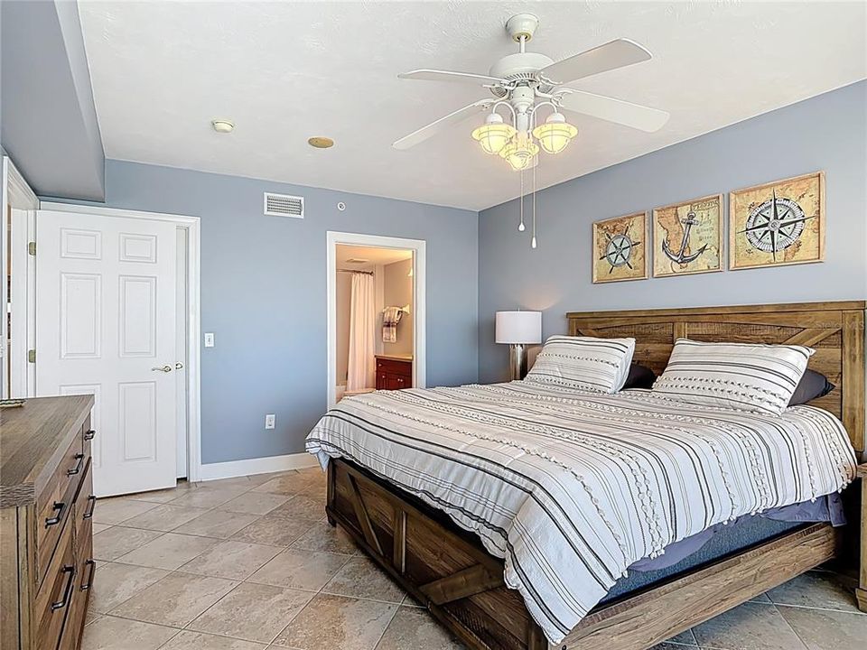 На продажу: $790,000 (3 спален, 3 ванн, 2475 Квадратных фут)