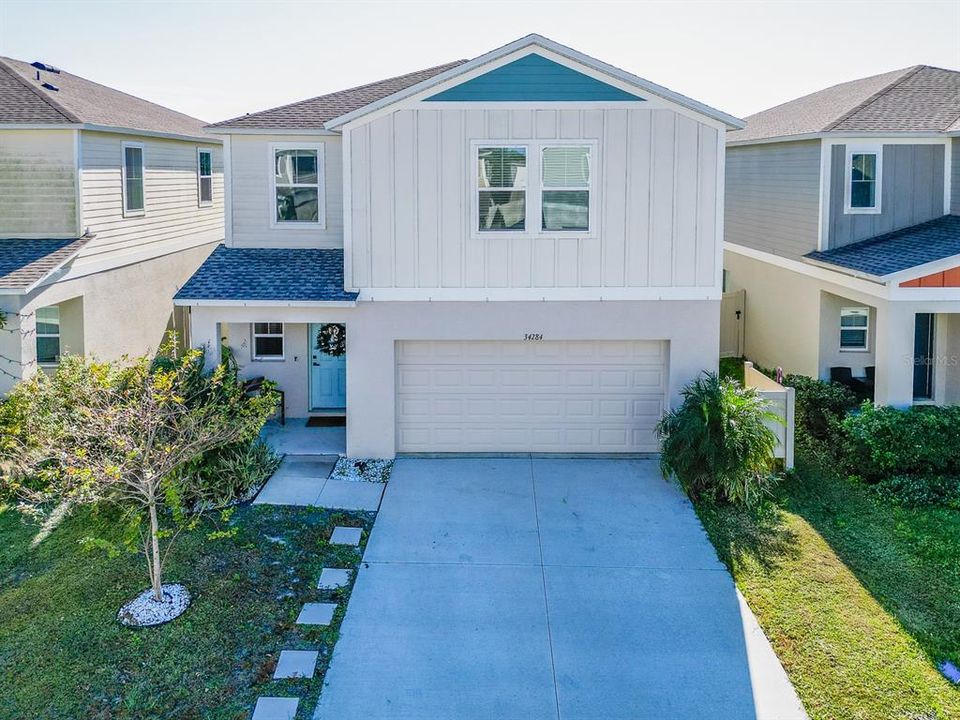 For Sale: $385,000 (4 beds, 2 baths, 2039 Square Feet)