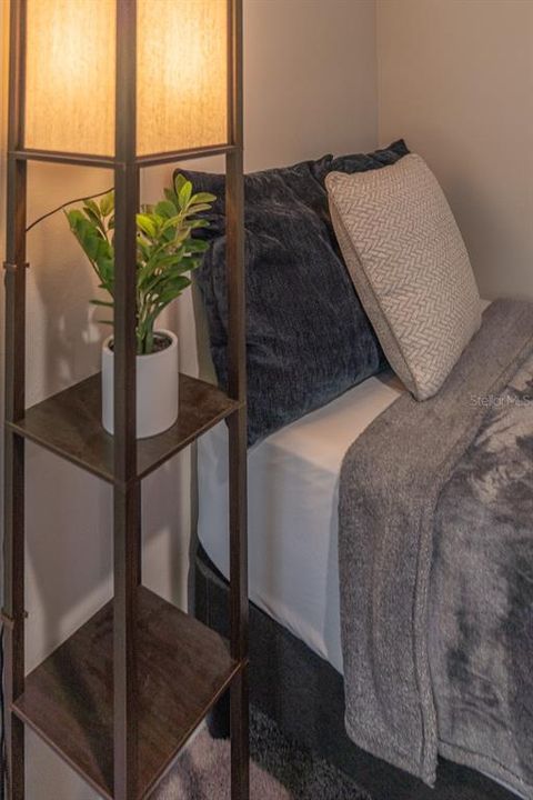 For Sale: $385,000 (4 beds, 2 baths, 2039 Square Feet)