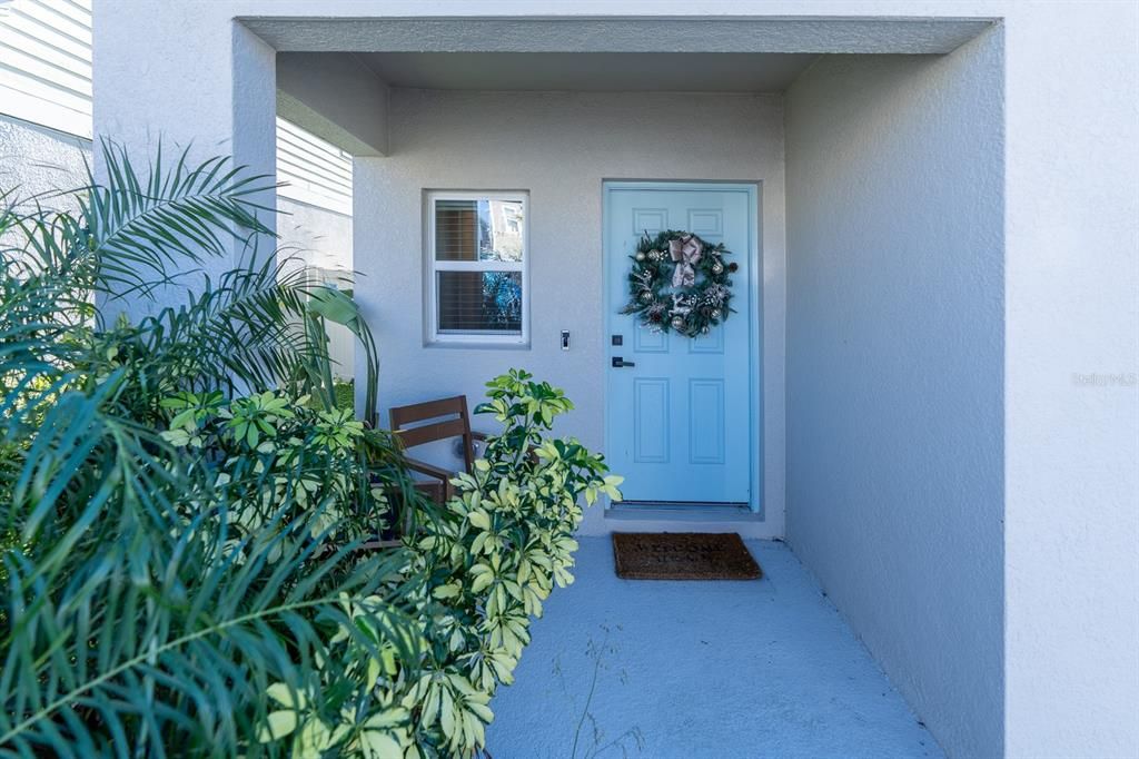 For Sale: $385,000 (4 beds, 2 baths, 2039 Square Feet)