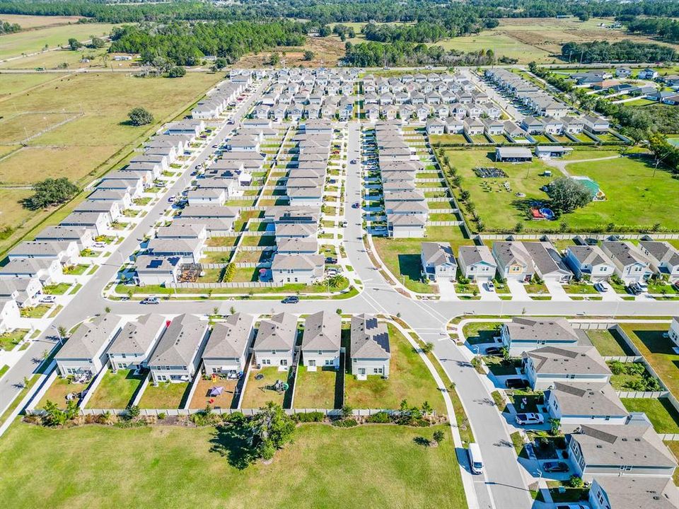 For Sale: $385,000 (4 beds, 2 baths, 2039 Square Feet)