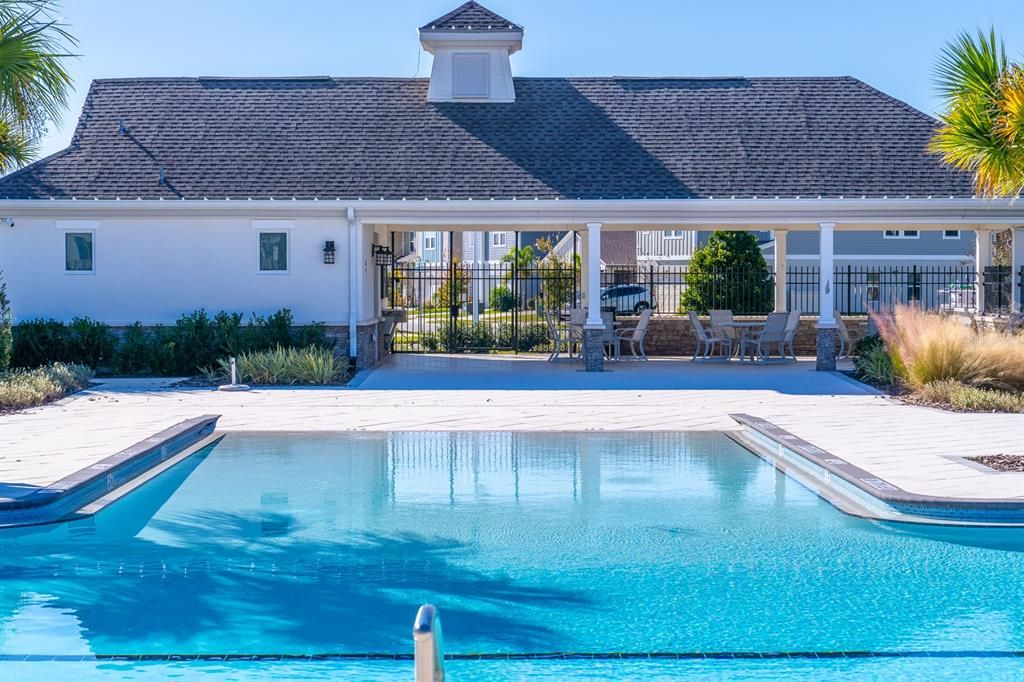 For Sale: $385,000 (4 beds, 2 baths, 2039 Square Feet)