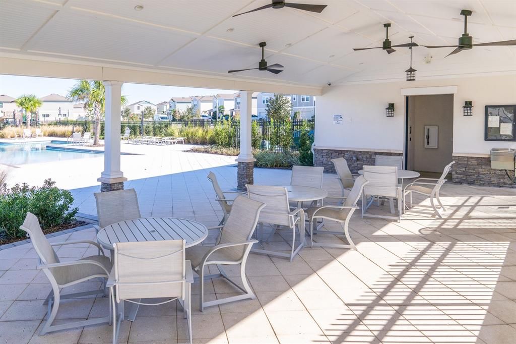 For Sale: $385,000 (4 beds, 2 baths, 2039 Square Feet)