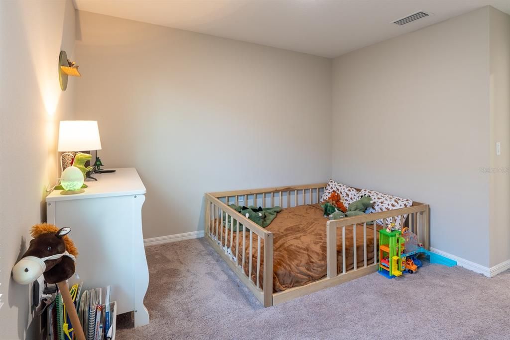 For Sale: $385,000 (4 beds, 2 baths, 2039 Square Feet)