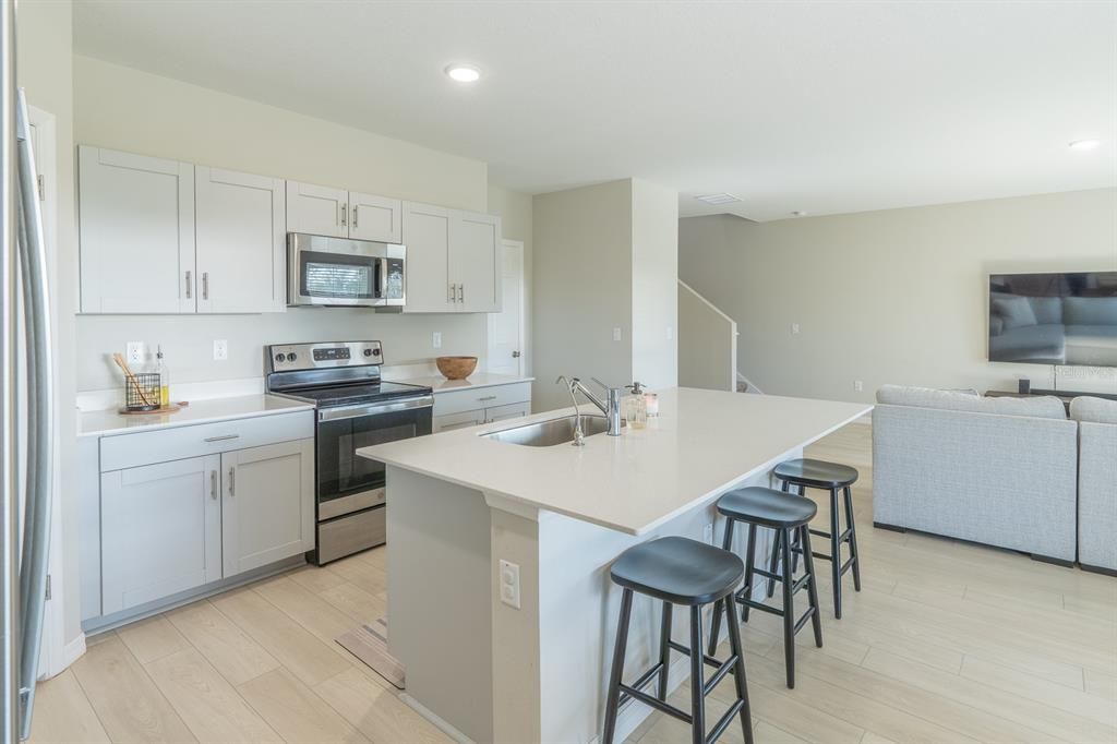 For Sale: $385,000 (4 beds, 2 baths, 2039 Square Feet)