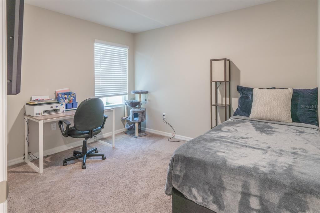 For Sale: $385,000 (4 beds, 2 baths, 2039 Square Feet)