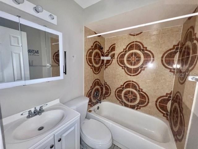 En Renta: $1,700 (2 camas, 2 baños, 864 Pies cuadrados)