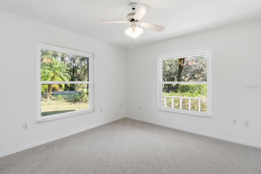 For Sale: $350,000 (3 beds, 2 baths, 1450 Square Feet)