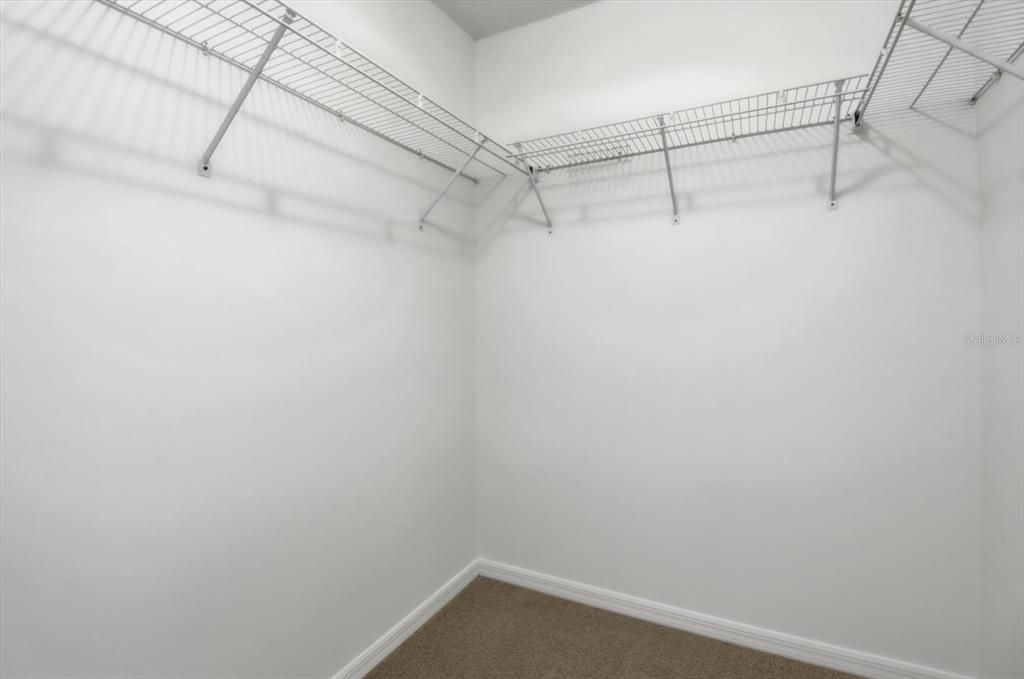 For Sale: $350,000 (3 beds, 2 baths, 1450 Square Feet)